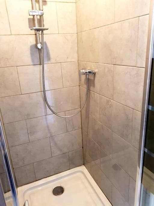 Le Jeanne 4/6 Couchages, Wifi, Sanctuaire Apartamento Lourdes Exterior foto